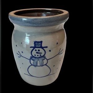 Snowman salt glazed crock